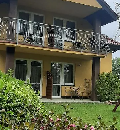 Dom wakacyjny Dom Gościnny Sierosław